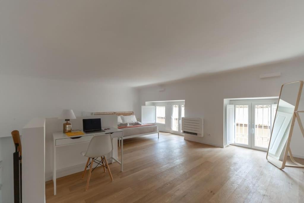 Loft-hosted By Sweetstay Apartment Milan